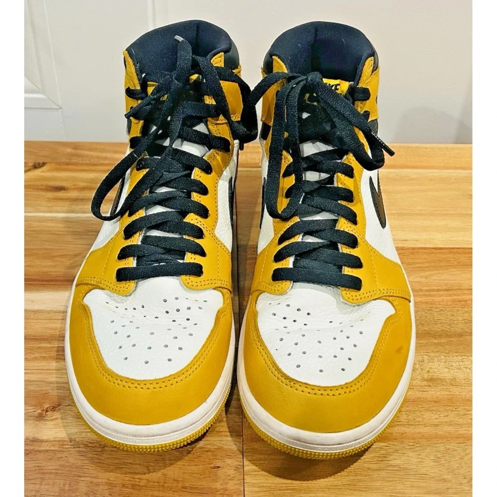 Nike Air Jordan 1 Retro High OG Yellow Ochre Men's Size 9.5 DZ5485-701
